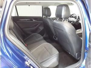 Volkswagen Passat Variant 1.5 eTSI 110 kW Business DSG - Head-up LED Navi Area View IQ-Drive SHZ MFL Digital Cockpit