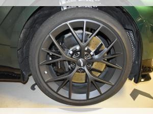 Aston Martin DBX 707