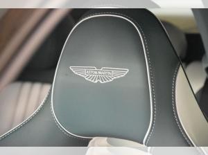 Aston Martin DBX 707