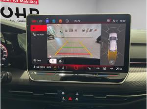 Volkswagen Golf VIII GTI Clubsport (Blackstyle/HarmanKardon/DCC) 2.0 l TSI 7-Gang-DSG