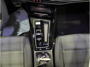 Volkswagen Golf VIII GTE (AHK/BlackStyle) 1.5 l eHybrid 6-Gang-DSG