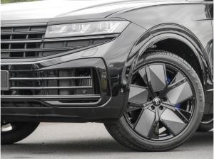 Volkswagen Touareg R 3,0 l V6 eHybrid OPF 4MOTION / 8-Gang-Automatik (Tiptronic)