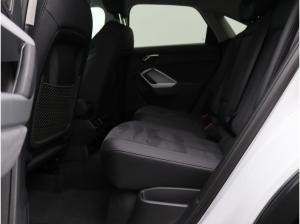 Audi Q3 Sportback S-Line 35 TFSI S-tronic / Navi, AHK
