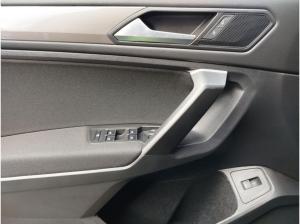 Volkswagen Tiguan Allspace 2.0 TDI DSG Life Navi AHK Digitaler Radioempfang DAB+ Spurhalteassistent