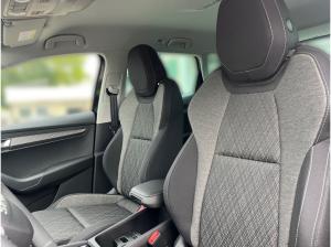Skoda Karoq Tour 1,5 TSI DSG ACC SHZ Navi AHK *SOFORT VERFÜGBAR*