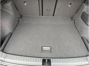Skoda Karoq Tour 1,5 TSI DSG ACC SHZ Navi AHK *SOFORT VERFÜGBAR*
