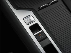 Volkswagen Passat Business 1,5 l eTSI Matrix AHK Kamera HeadUp