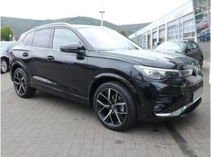 Volkswagen Tiguan R-Line 1,5eTSI OPF (150 PS) DSG*AHK*HARMAN KARDON*MATRIX*PANORAMA*WINTERRÄDER*GEWERBE