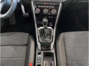 Volkswagen T-Roc 1.5 TSI Style DSG ACC Navi LED CarPlay LED