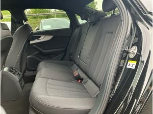 Audi A4 Limousine advanced 40 TFSI S-tronic / Matrix