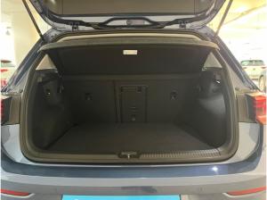 Volkswagen Golf VIII 1.5 TSI - Goal Navi SHZ APP-Connect AHK Rear View LED Plus ACC DAB+  MFL Einparkhilfe