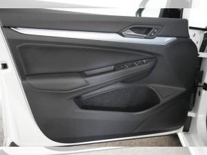 Volkswagen Golf VIII 1.5 eTSI DSG Life / EINMALIGE SONDERZAHLUNG 999,- € !