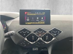 DS Automobiles DS 3 Crossback PT 100 Performance Line SHZ+LM