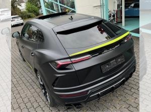 Lamborghini Urus Graphite Capsule