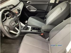 Audi Q3 35 TDI Navi LED ACC RFK Schalter