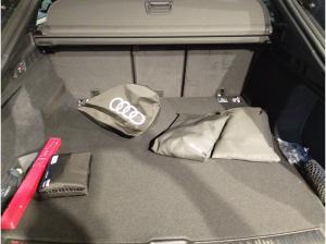 Audi Q5 Sportback edition one mit Akzenten mythosschwarz e-hybrid quattro S tronic