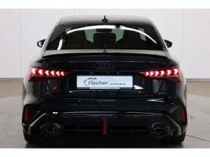 Audi RS3 Limousine TFSI quattro 280 km/h
