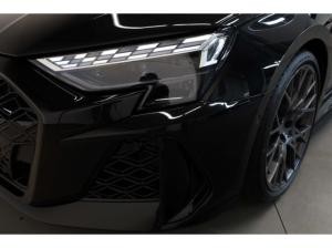 Audi RS3 Limousine TFSI quattro 280 km/h