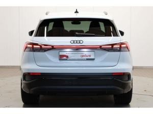 Audi Q4 e-tron 45 S line edition AHK/HUD/21''/W-Pumpe