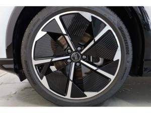 Audi Q4 e-tron 45 S line edition AHK/HUD/21''/W-Pumpe