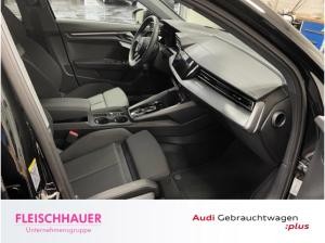 Audi A3 35 TFSI S line DSG HUD AHK-abnehmbar Navi Digitales Cockpit Soundsystem LED
