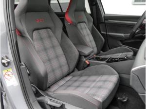 Volkswagen Golf GTI 2,0 l TSI DSG Pano,Navi Lagerwagen Anlieferung August !