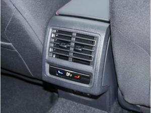 Volkswagen Golf GTI 2,0 l TSI DSG Pano,Navi Lagerwagen Anlieferung August !