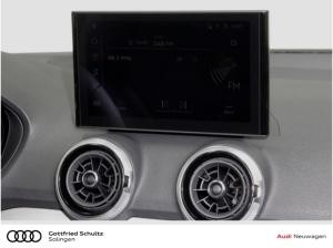 Audi Q2 S-Line 30 TFSI (Solingen)