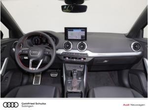 Audi Q2 S-Line 40 TFSI Quattro Solingen)