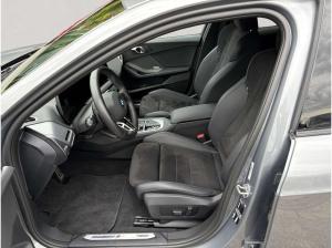 BMW 114 120 M Sport / NP= 51.220,- / AHK / Bowers /