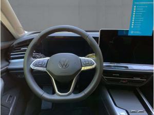 Volkswagen Passat 2.0 TDI DSG ELEGANCE 5JG+NAVI+AHK