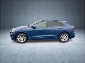 Audi Q8 SUV 55 TFSI qu. tiptr. Luft HUD AHK Matrix 21