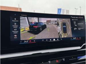 BMW 540 xDrive Touring MSportPro AHK Pano B&W DriAs (G61)