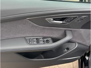 Audi RS Q8 SUV performance 471 kW tiptronic