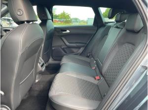 Seat Leon Sportstourer  FR BLACK EDITION 1.5 eTSI DSG