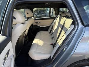 BMW 330 e Touring M Sport //Stop&Go HeadUp FACELIFT