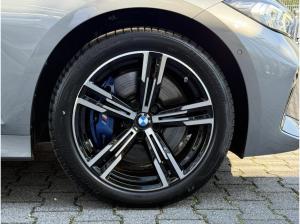 BMW 330 e Touring M Sport //Stop&Go HeadUp FACELIFT