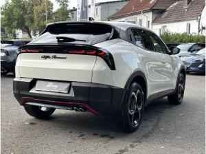 Alfa Romeo Junior 1.2 VGT Mild Hybrid Speciale