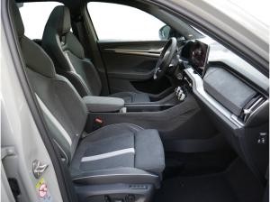 Skoda Kodiaq 2.0 TDI Sportline 4X4 AHK HUD LED PANO *853*