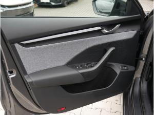 Skoda Octavia Combi 2.0 TDI Tour LEDER KAMERA NAVI LED *841*