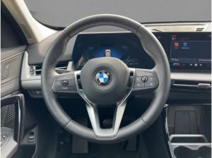 BMW X1 xDrive20d Head-Up LED AHK Lenkradhzg Parking Plus