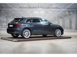 Audi A3 Sportback 35 TFSI advanced S line 18-Zoll LED C