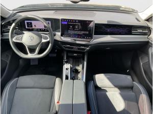 Volkswagen Passat Var. 2.0 TDI DSG Elegance AHK Navi 360°