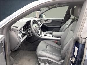 Audi Q8 SUV 50 TDI qu. tiptr. Luft HUD PANO Matrix 21