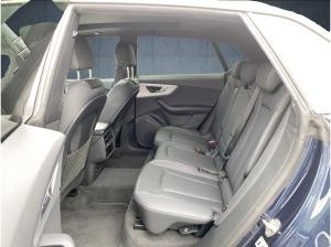 Audi Q8 SUV 50 TDI qu. tiptr. Luft HUD PANO Matrix 21