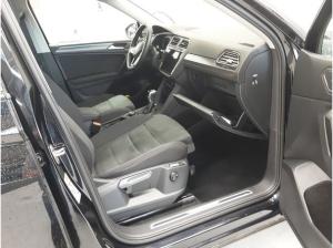 Volkswagen Tiguan Allspace 2.0 TDI DSG 4M LED PANO - Elegance Kamera SHZ AHK DCC ACC DAB+ LM App-Connect