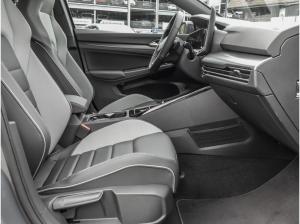 Volkswagen Golf 1.5 TSI eHybrid GTE DSG AHK Pano