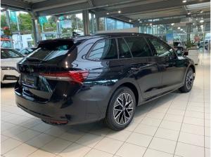 Skoda Octavia Combi Tour 1,5 TSI 6-Gang-Schaltgetriebe Sofort Verfügbar
