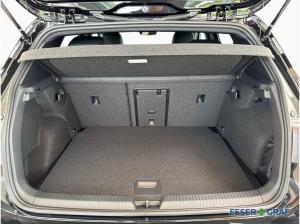 Volkswagen Golf VIII R-Line 1.5 l eTSI DSG