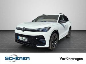 Volkswagen Tiguan R-Line 1.5 eHybrid DSG AHK HEADUP MATRIX
